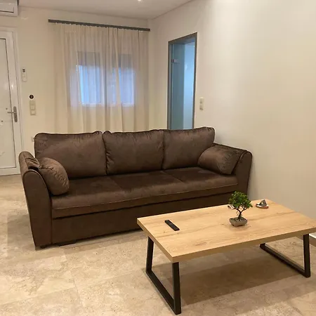 Tsoukos Apartamento *